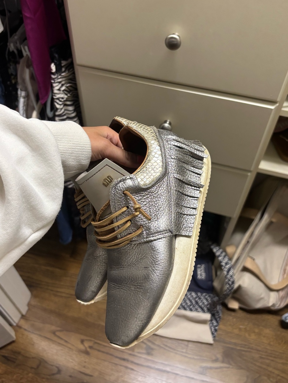 Esseutesse sneakers
Size 37